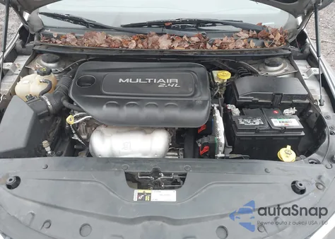 2016 Chrysler 200 Limited z USA, uszkodzony, nr VIN 1C3CCCAB0GN177123